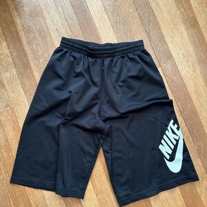 Nike Black Boys Athletic basketball shorts